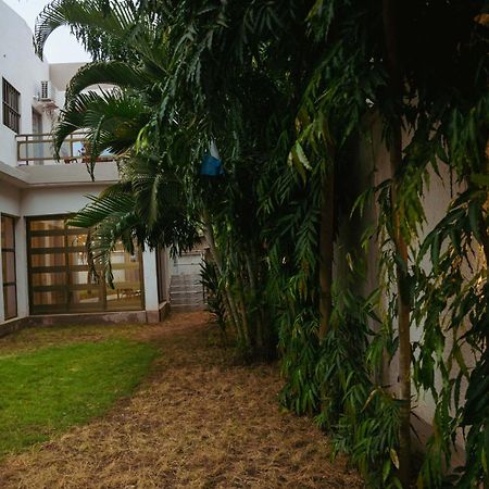 Studio Residence Condominium Lome Exterior photo