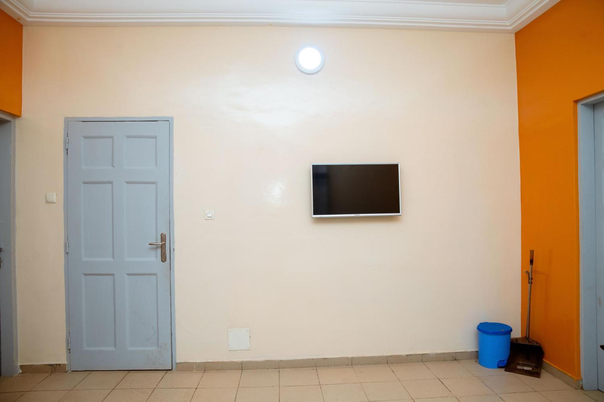 Studio Residence Condominium Lome Exterior photo